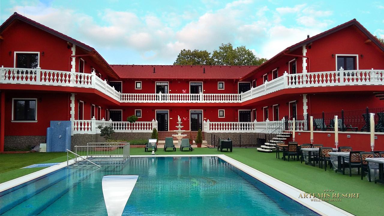 Artemis Resort Wellness Hotel Штурово Экстерьер фото